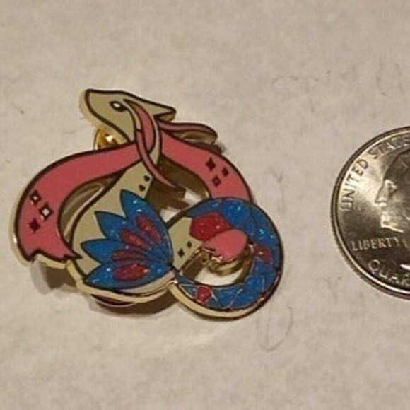 Sparkling Elegance: Pokémon Glitter Milotic Enamel Pin - Stunning Collectible - Picture 4 of 6